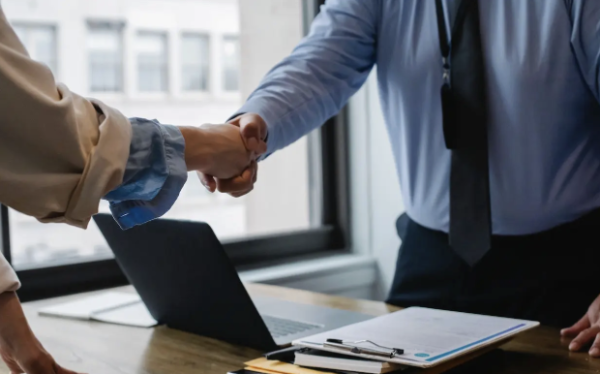 Bogotá abre más de 1.000 vacantes laborales hasta el 2 de mayo